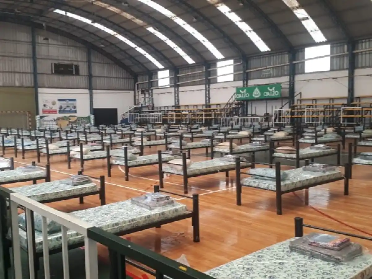 un estadio donde juega San Isidro ahora es centro de aislamiento