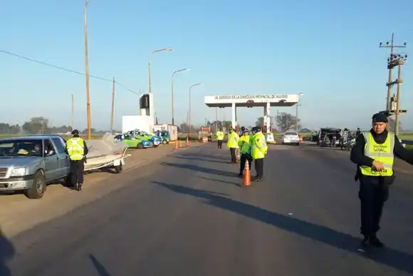 Aumentaron los peajes en las rutas 6 y 70: ¿cuánto cuesta ahora?