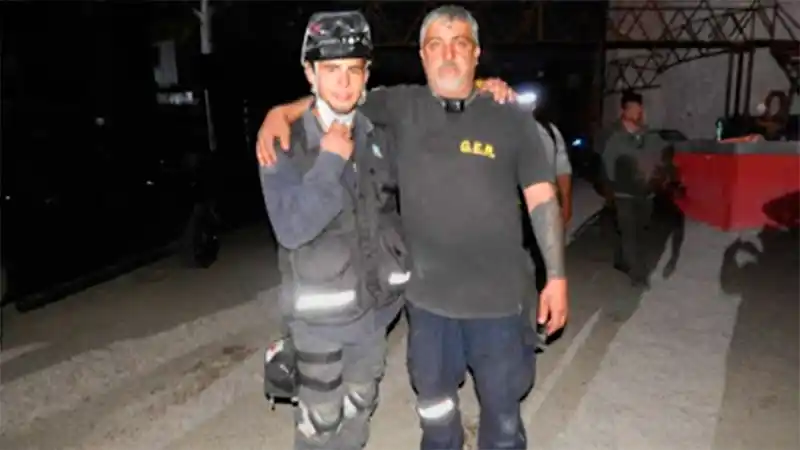 La Paz: Rescatista acudió a un accidente y el muerto era su hijo
