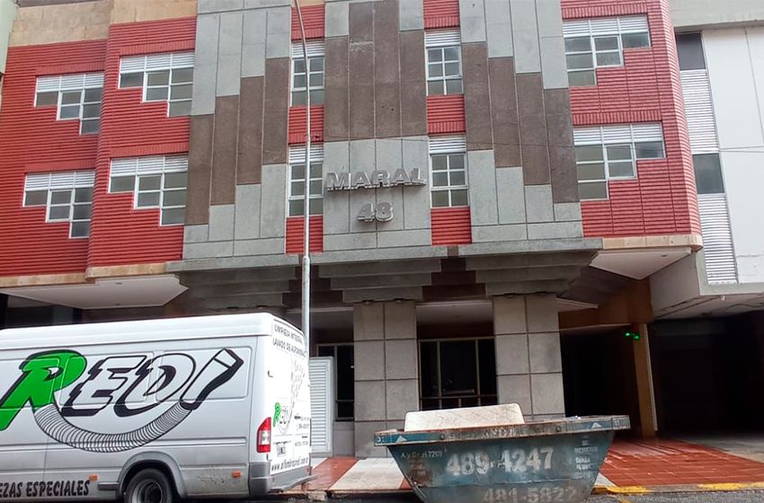 Encontraron una persona muerta en un edificio de Mar del Plata