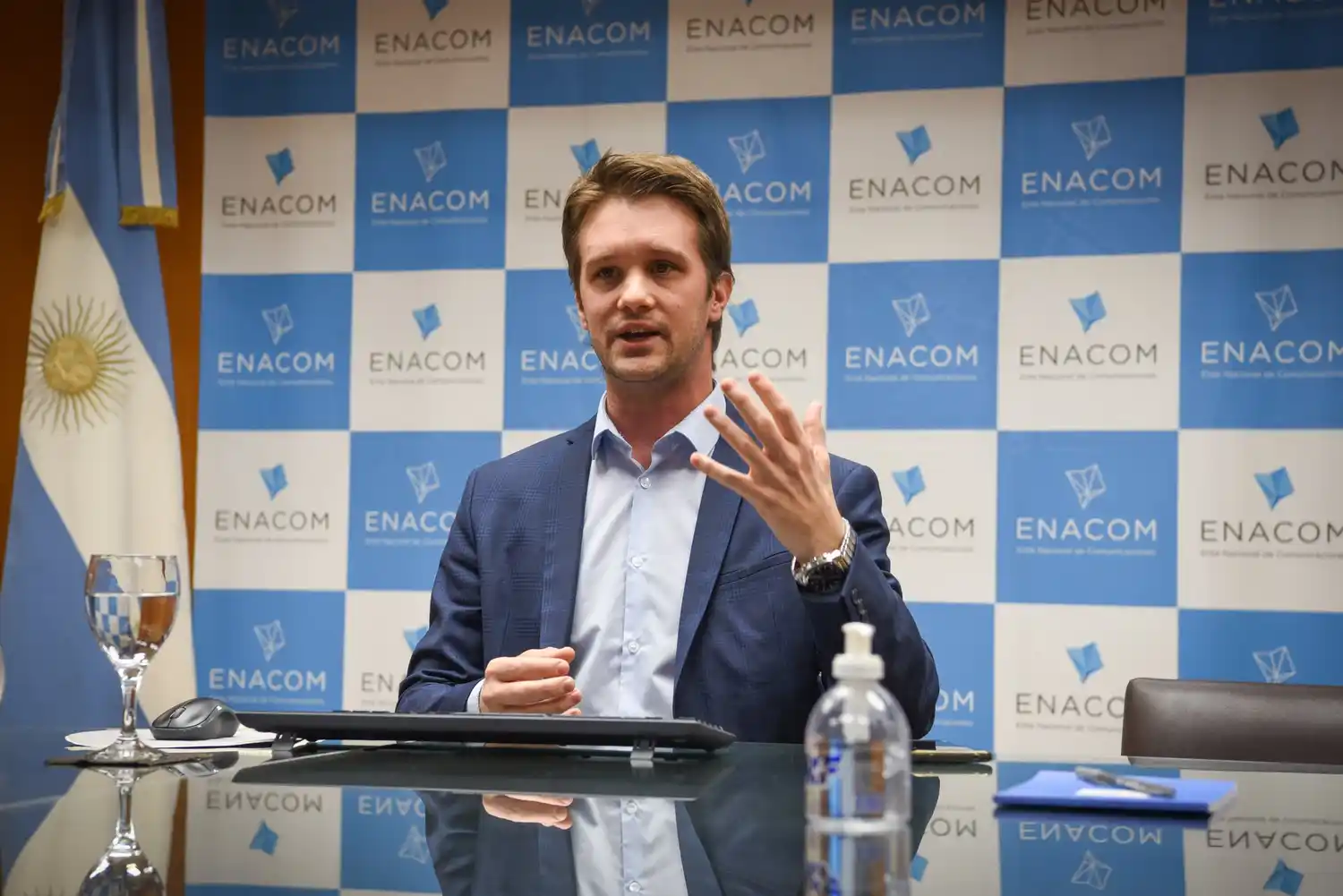 Enacom fijó el esquema de aumentos para el servicio de telefónicas, cable e internet