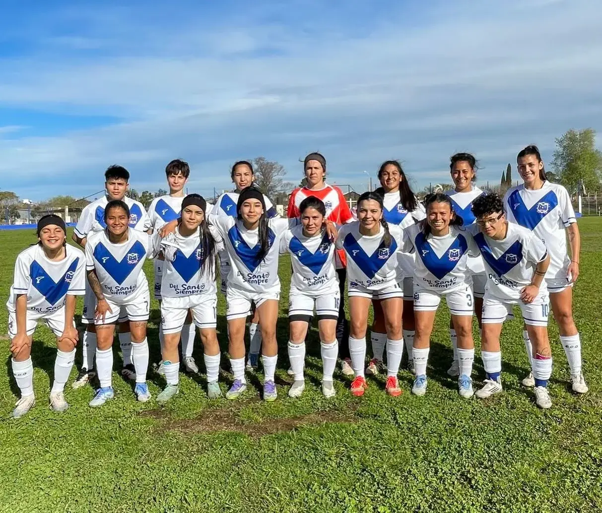 Las chicas de Santa María avanzaron de ronda en el Torneo Regional Amateur