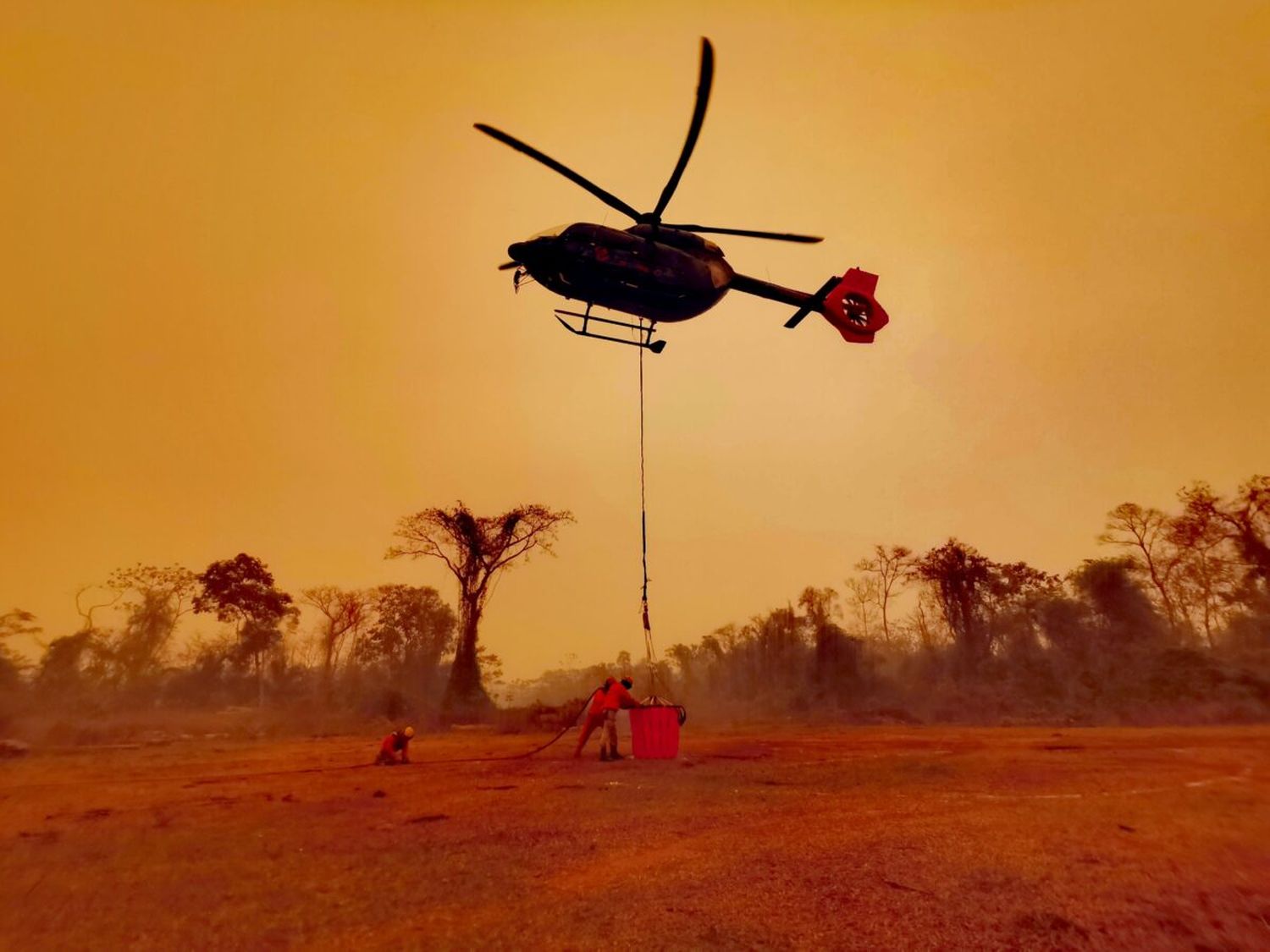 Airbus y Ecocopter proveyeron asistencia a la lucha contra incendios forestales en Bolivia