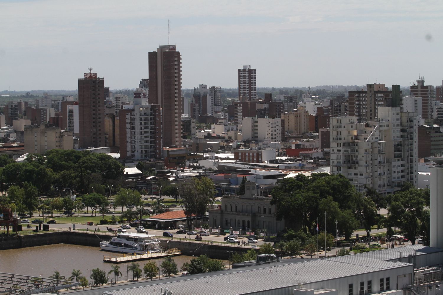 Lunes nublado y fresco en la ciudad de Santa Fe