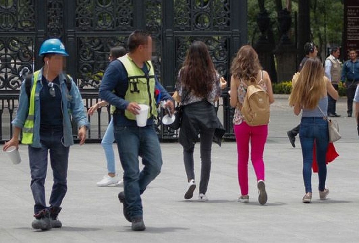 Proponen multas de hasta 7 mil pesos para casos de acoso callejero en la Provincia