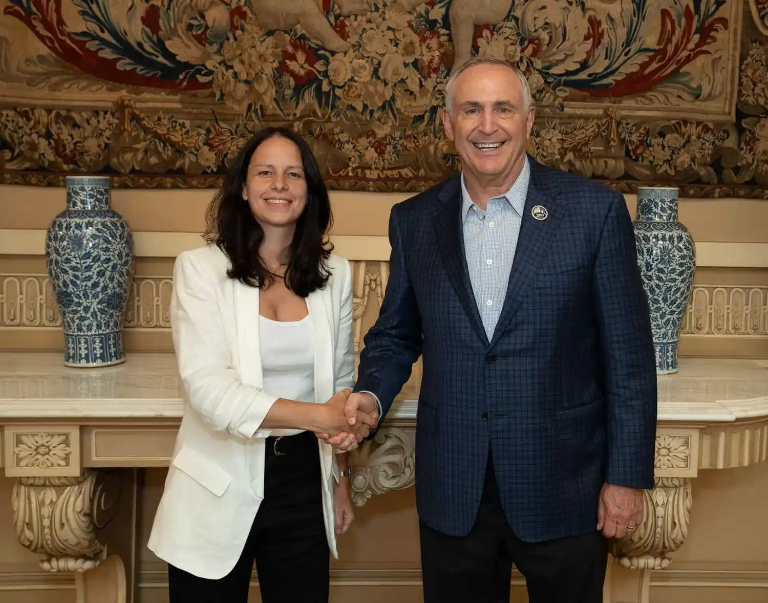 La intendenta de Vicente López, Soledad Martínez, compartió encuentro con Embajador de los Estados Unidos