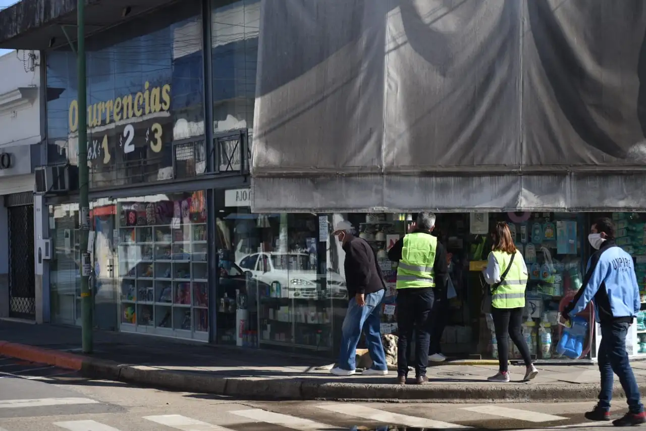 La Justicia define hoy si los comerciantes van a poder trabajar