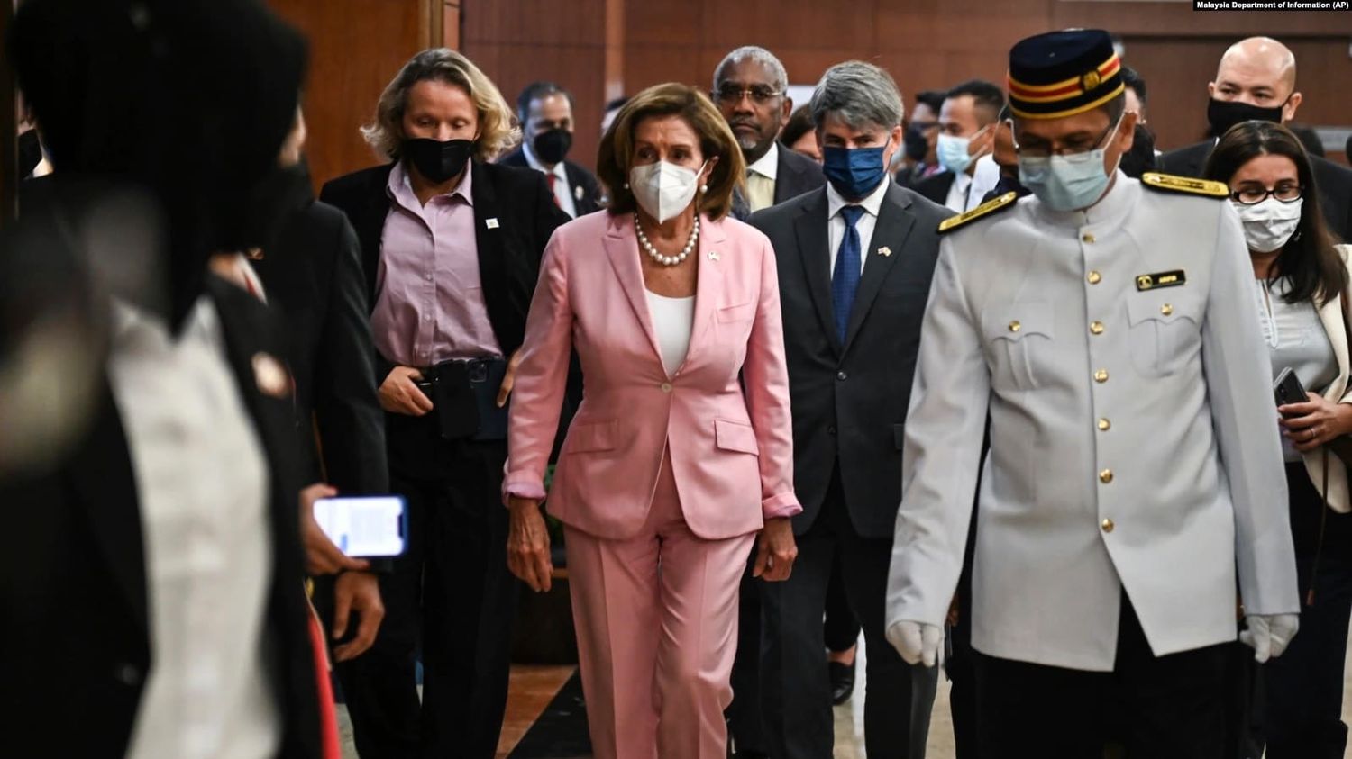 Pelosi viajará a Taiwán desafiando a China
