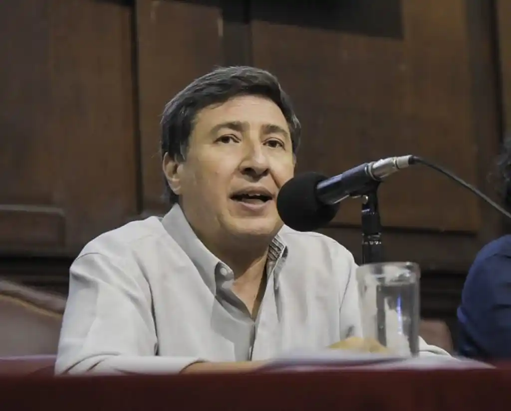 Daniel Arroyo adelantó la implementación de la tarjeta alimentaria en Entre Ríos