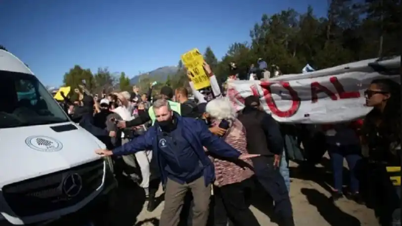 Detuvieron al menos a cinco personas por el ataque a Alberto Fernández en Chubut