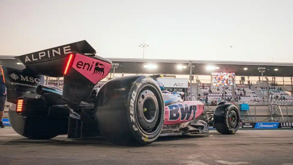 En Qatar, Colapinto clasificó 20° para la carrera Sprint