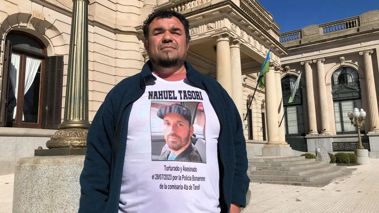 Ricardo, el padre de Nahuel Tasori, sigue reclamando justicia.