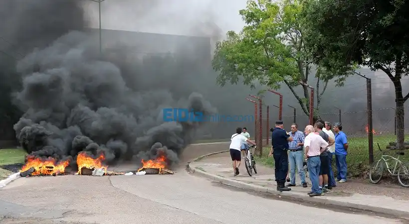 Molinos Ross: empleados reclaman por su fuente de trabajo