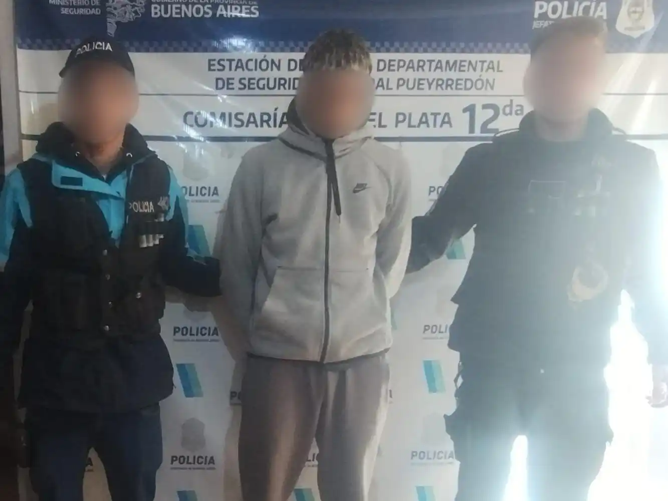 El detenido es un joven de 18 años que fue visto manejando el vehículo.