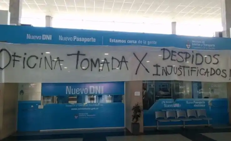 Mar del Plata: Toman Centro de Documentación por despidos injustificados