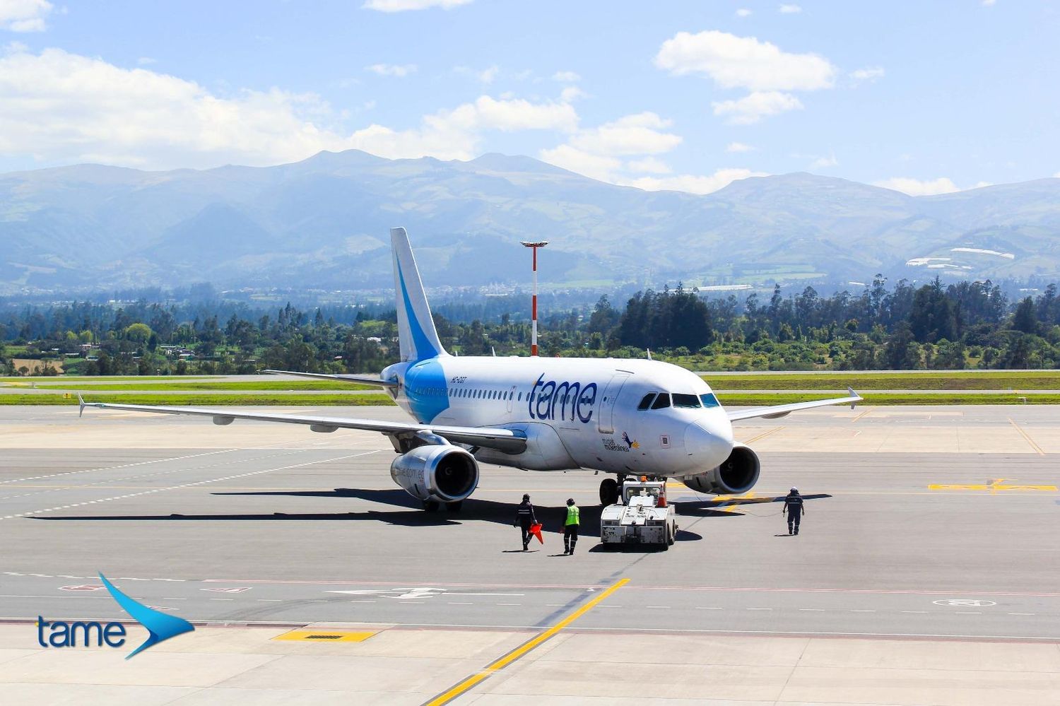 Ecuador: TAME subastará el acceso a subsidios para volar «rutas sociales»