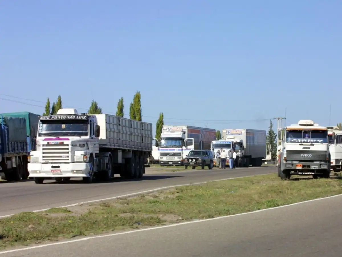 En ocho meses, el costo del transporte de carga subió más que en todo el 2020