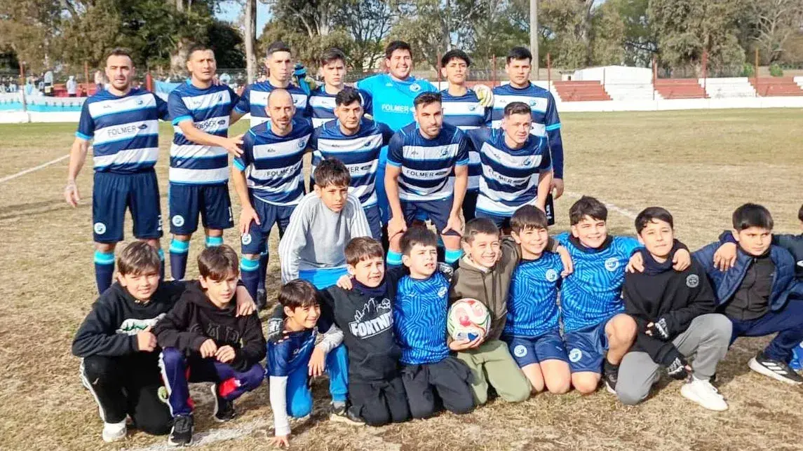 Salto Grande venció a Alberdi, se quedó con el Petit y definirá ante Comunicaciones la última plaza al Regional Amateur