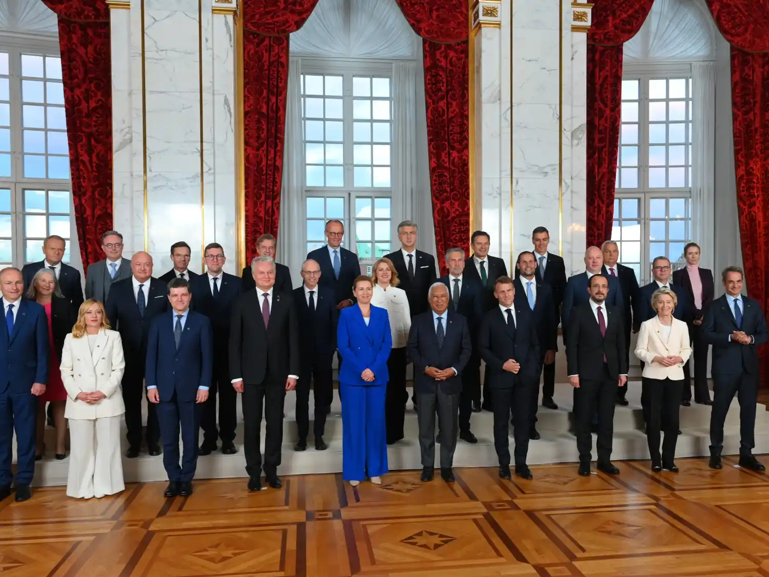 Países europeos piden a Estados Unidos respetar la soberanía de Groenlandia