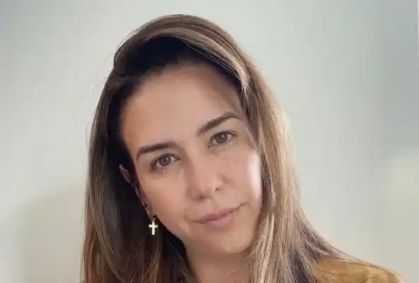 Érika de la Vega también tiene coronavirus