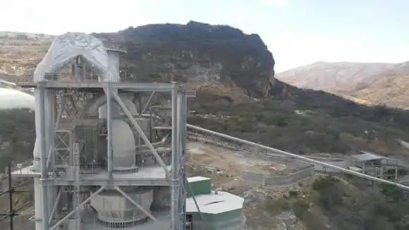 TRITURADO POR UNA MEZCLADORA: muere un obrero de una cementera en Táchira