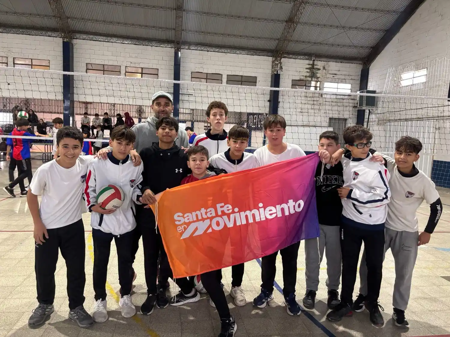 Santa Fe en Movimiento: con más de 100 mil participantes, comenzaron los encuentros deportivos en la provincia - 3