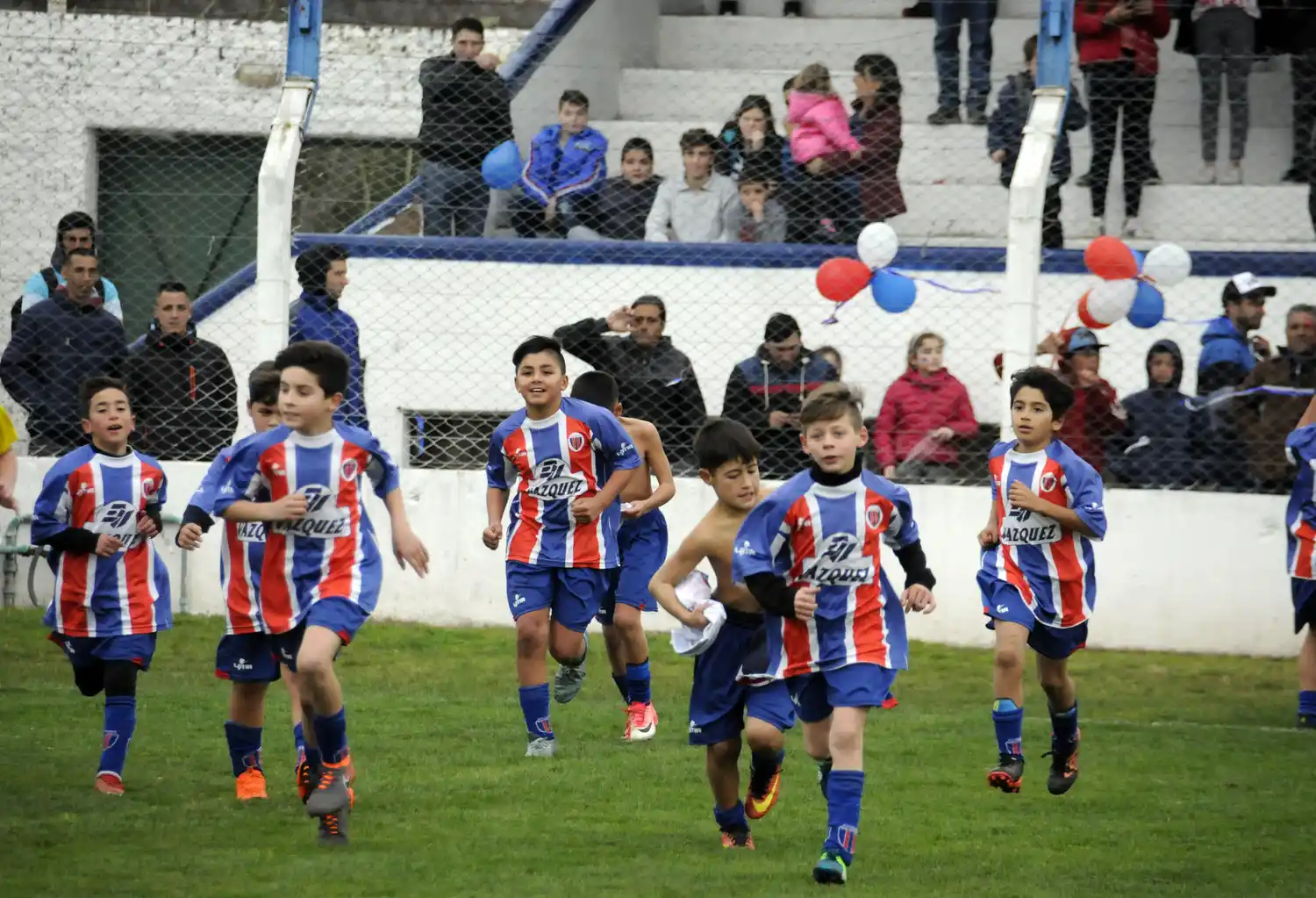 Dos títulos para Ferro y uno para Loma Negra en el estadio