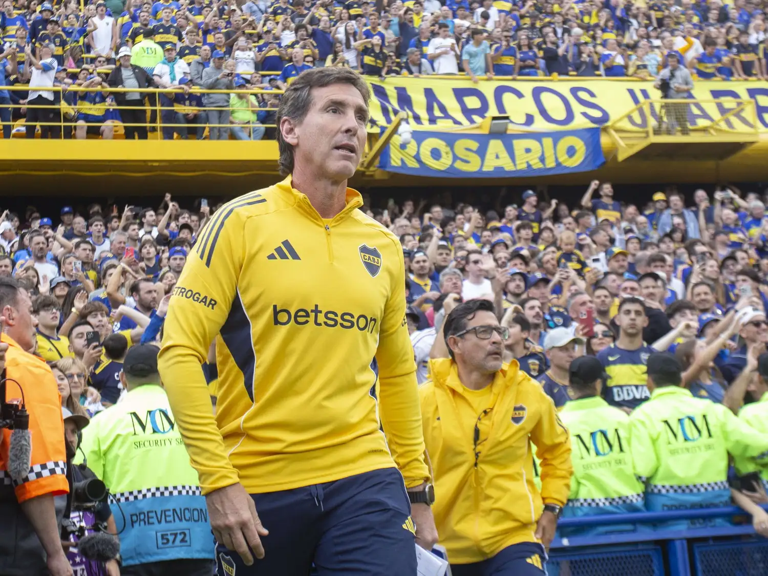 Ubeda fue cuestionado por reemplazar a Zeballos.