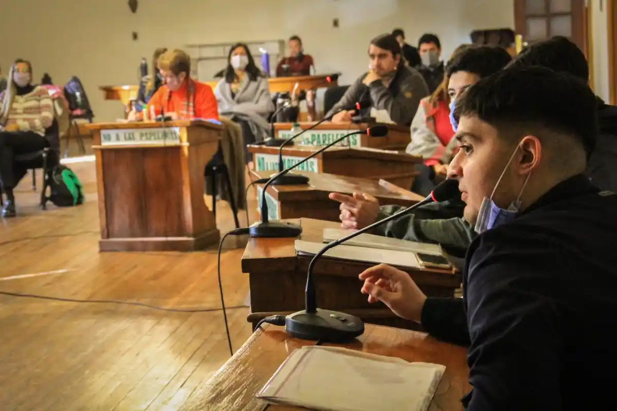 Ampliarán la Banca Abierta a los jóvenes: se podrá participar desde los 16 años