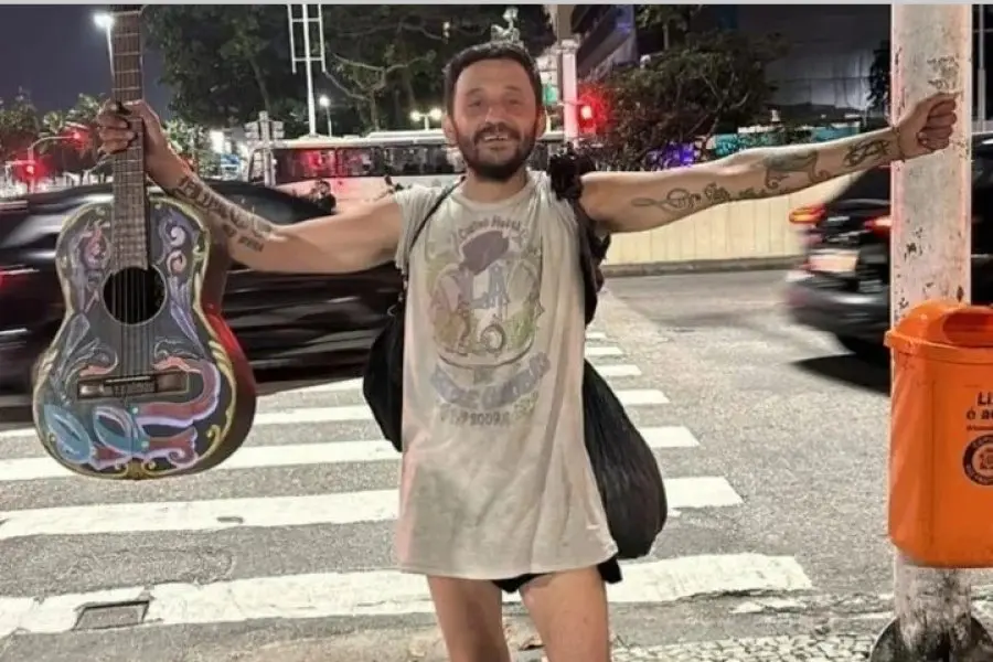 El hincha de Boca que fue caminando a Río ya está en Copacabana