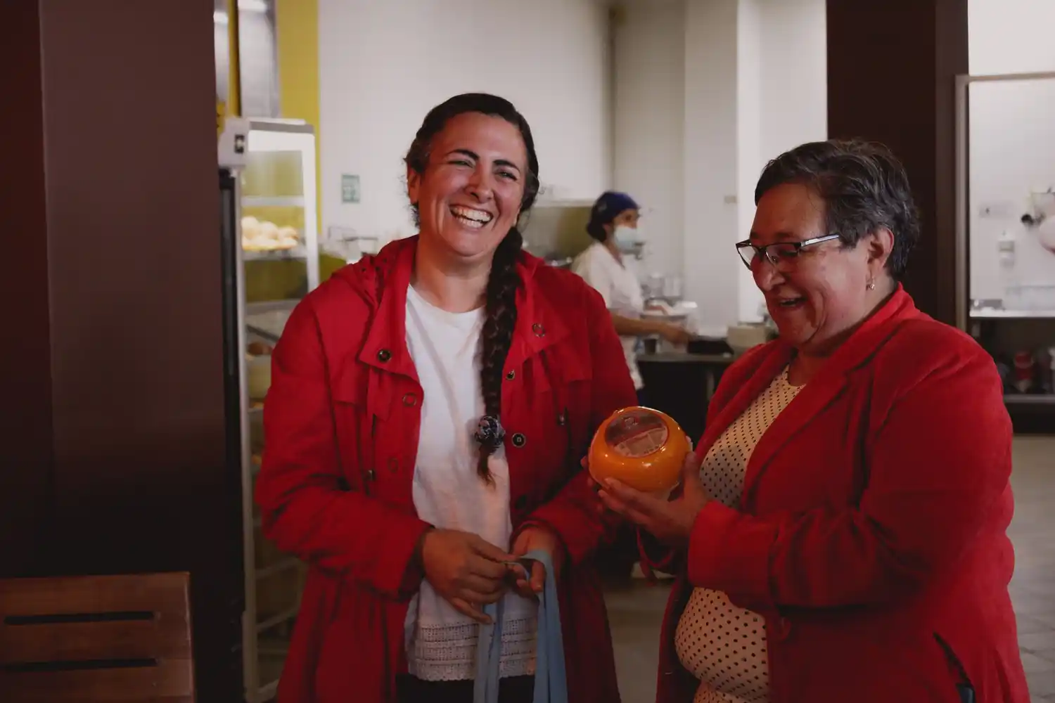 Agustina Miqueo representó al Cluster Quesero en Colobia.