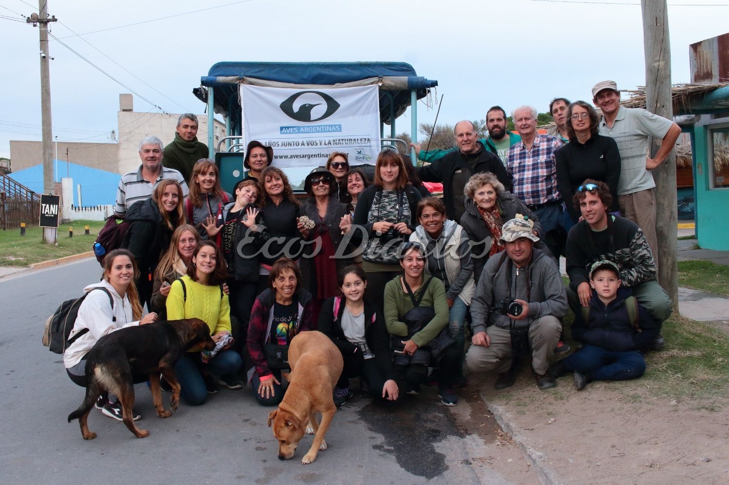 Integrantes del COA Necochea