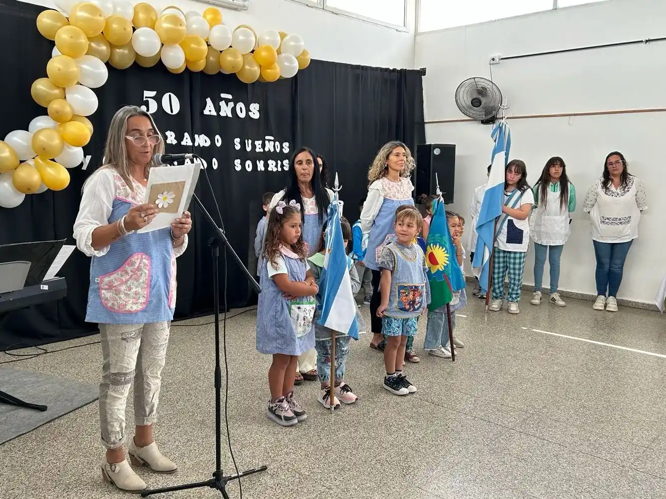 El Jardín de Infantes 908 de nuestra ciudad celebró a lo grande un nuevo aniversario