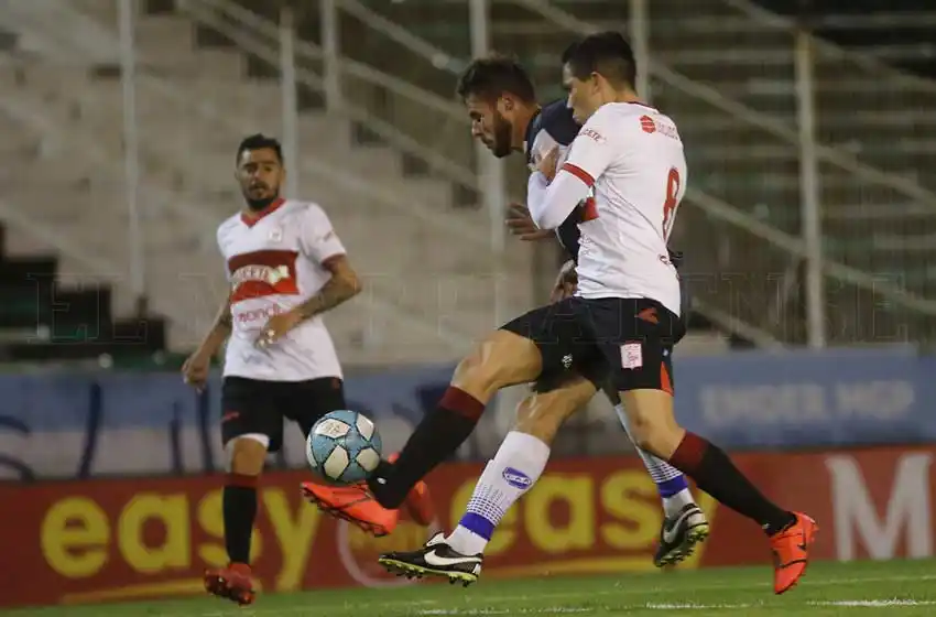 Alvarado necesita comenzar a emerger