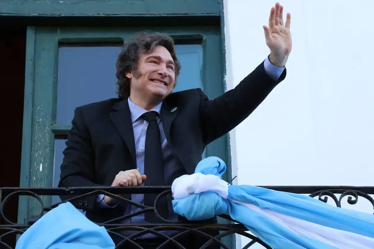 Milei actualizó el Pacto de Mayo e incluyó a la educación entre diez los puntos a firmar