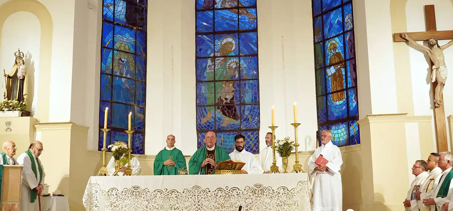 Ceremonia. Se desarrolló en la tarde de ayer en la Iglesia del Carmen