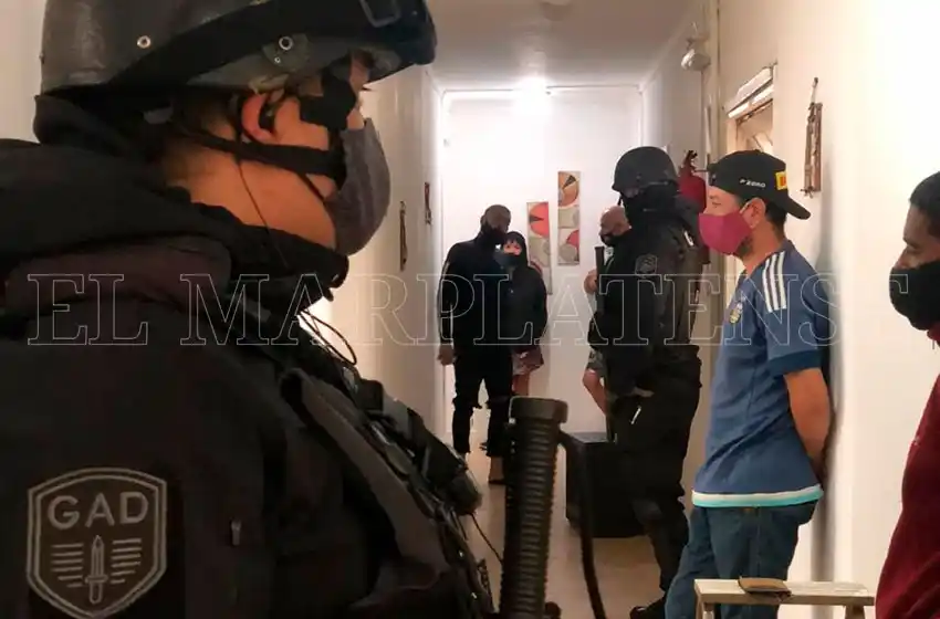 Clausuraron tres hoteles en la zona de la vieja terminal ocupados por delincuentes