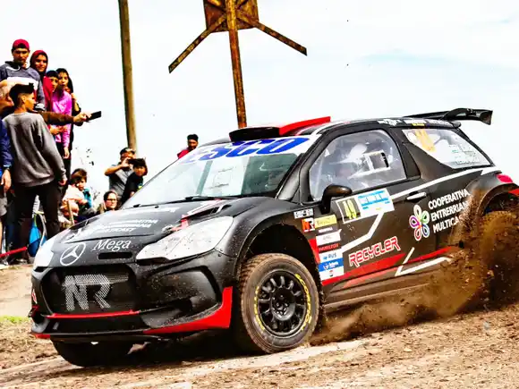 Gastón Pasten volvió a la cima en un peleado triunfo. Victorio Ballay fue tercero en su clase