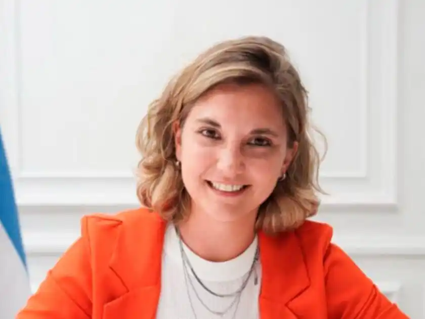 Stefanía Cora asume en el Senado de la Nación y reemplaza a Kueider