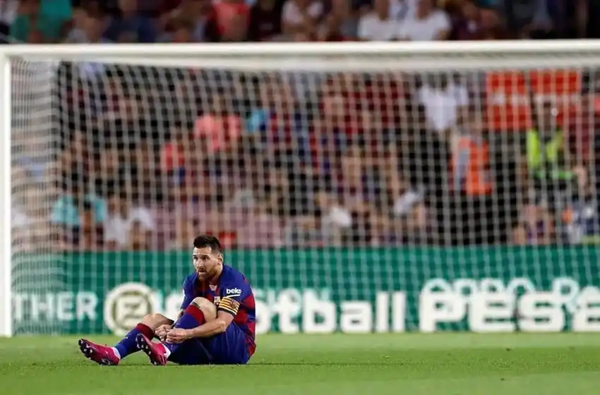 Messi encendió la luz de alarma en Barcelona