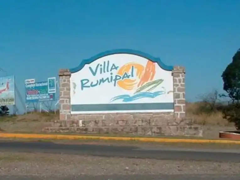 Horror en Córdoba: detuvieron a una mujer que convivía con el cadáver de su hija oculto bajo la cama. (Foto: gentileza El Doce).