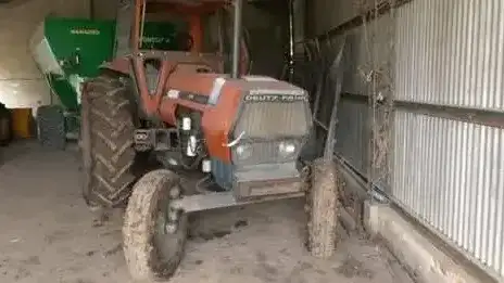 Un niño de 8 años se cayó de un tractor y fue arrollado por sus ruedas traseras en Aldea San Antonio