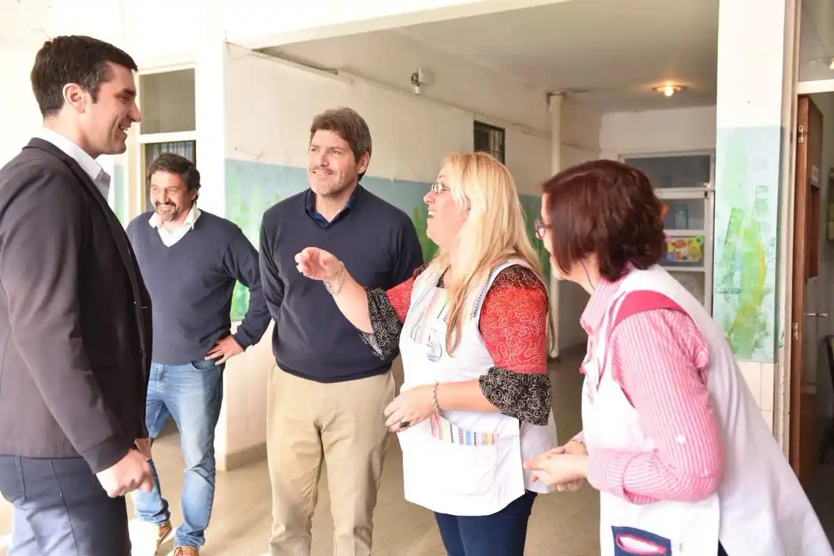 Mosca dio luz verde al proyecto para declarar la educación como servicio público esencial