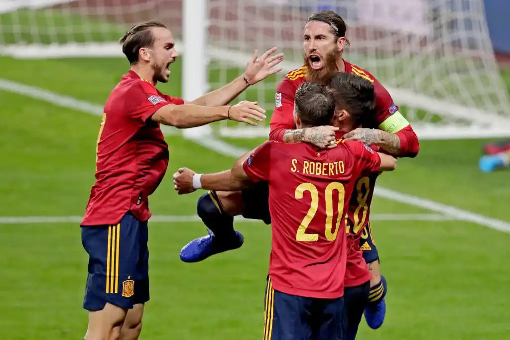 España apabulló a los alemanes y pasó a semis