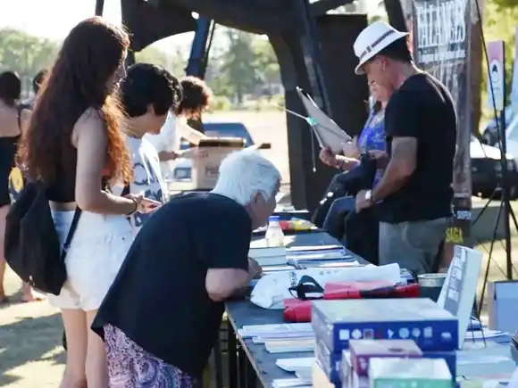 Denunciaron penalmente a Stoppello y Gaillard por los $179 millones entregados para organizar ferias del libro