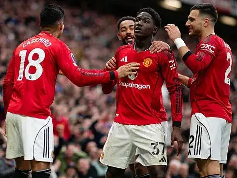 Manchester United venció a Liverpool en el clásico