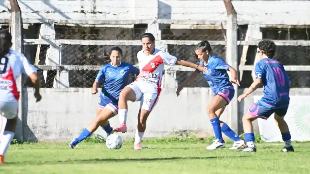 Santa María recibe a Guaraní buscando el pase a semis del Regional Amateur Femenino