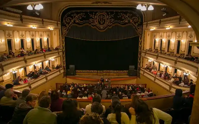 La Escuela Técnica N° 2 ganó el ítem teatro de "Guale Joven"