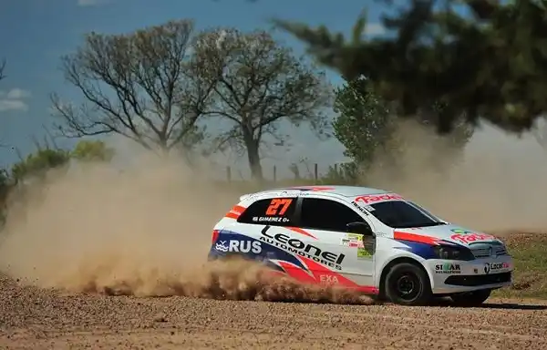 Rally: Victoria de Gastón Ramat y Néstor Giménez en Santa Anita