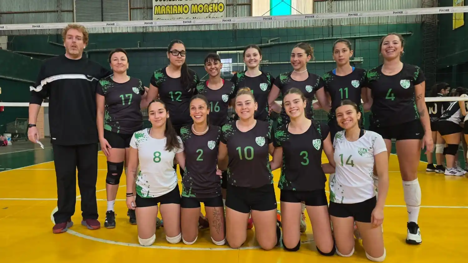 El plantel de Once Unidos, con Matilda Tanoni en la nómina